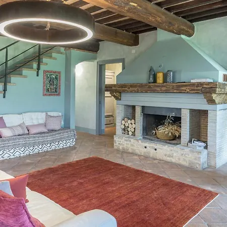 Vila Le Residenze Dei Potti 12, Emma Collazzone