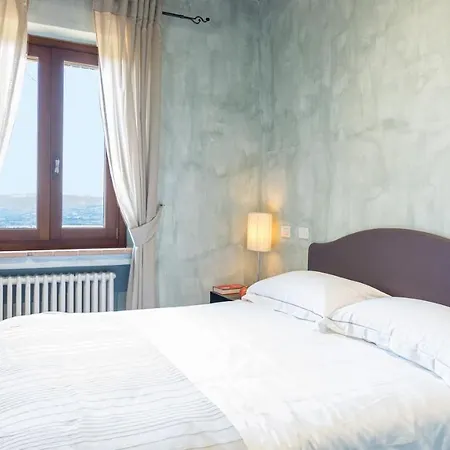 Vila Le Residenze Dei Potti 12, Emma Collazzone
